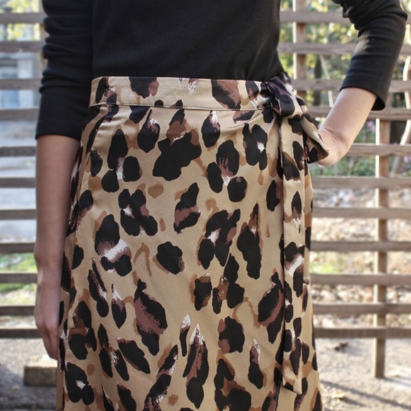1 Left! Leopard Printed Midi Tie Wrap Around Skirt - Picture 6 of 8